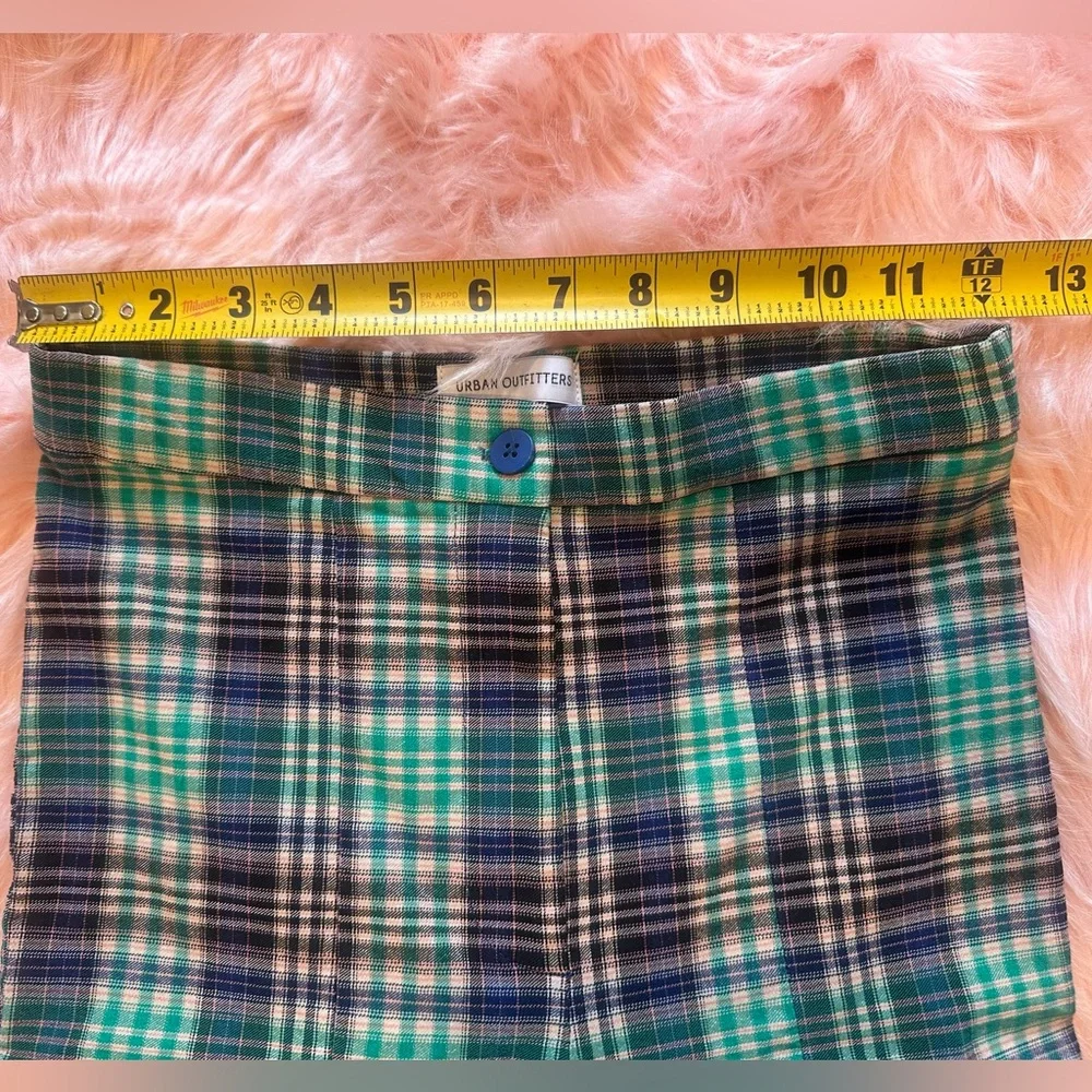 UO Blue & Green Tessa Plaid Notched Cropped High-Waisted Pant size 2 - Picture 4 of 9